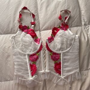 FOR LOVE & LEMONS V-Day Floral Embroidery Bustier